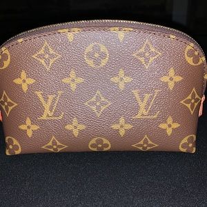 Louis Vuitton Cosmetic Bag - Clutch